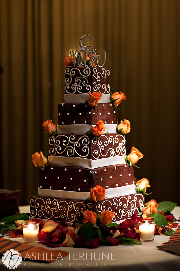 Megan & Will Amber Leaf 23