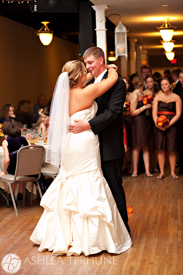 Megan & Will Amber Leaf 26