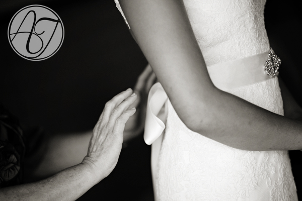 Ashlea Terhune - Wedding Photographer 07