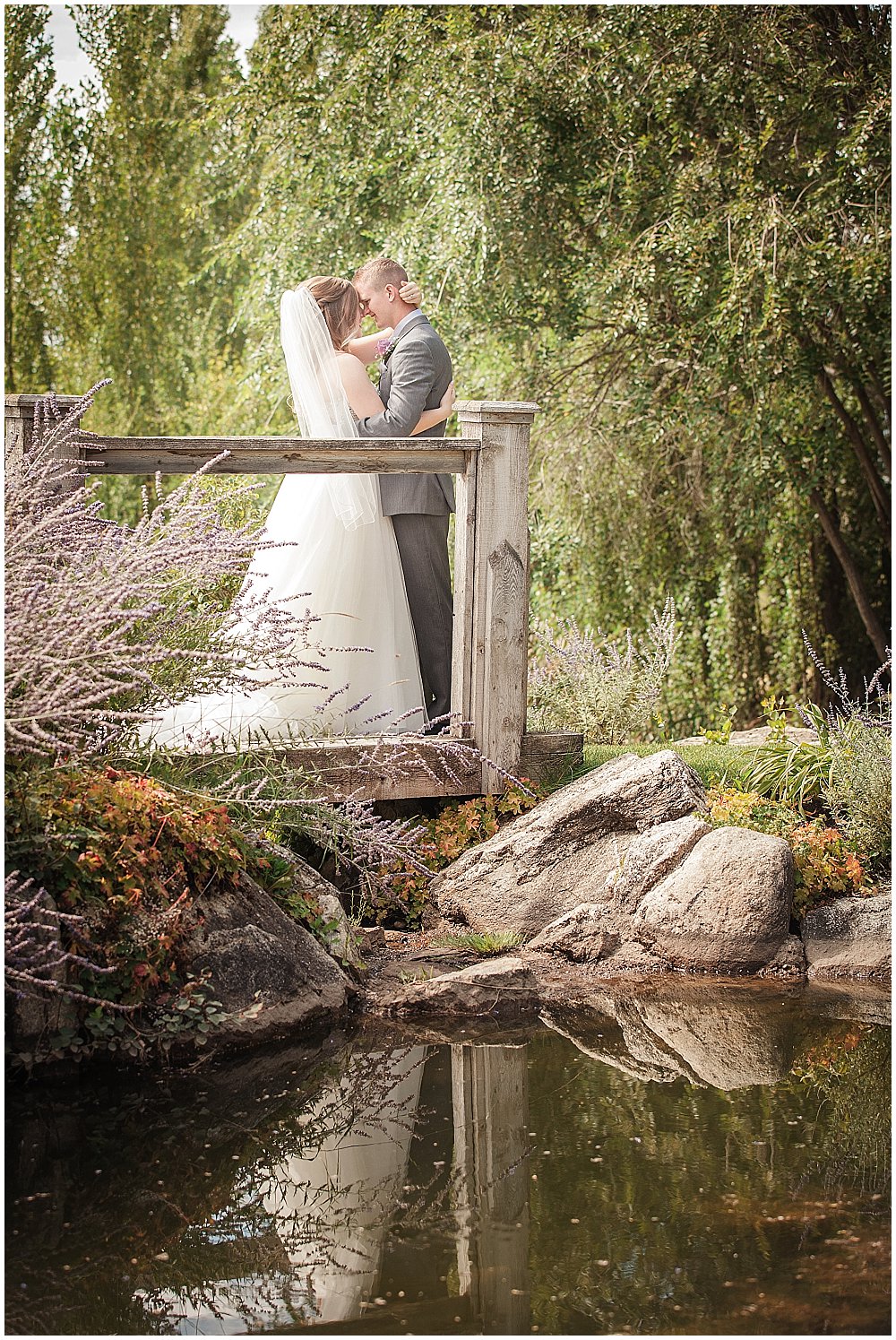 Beacon Hill Wedding Spokane Wedding Photographer 07.jpg