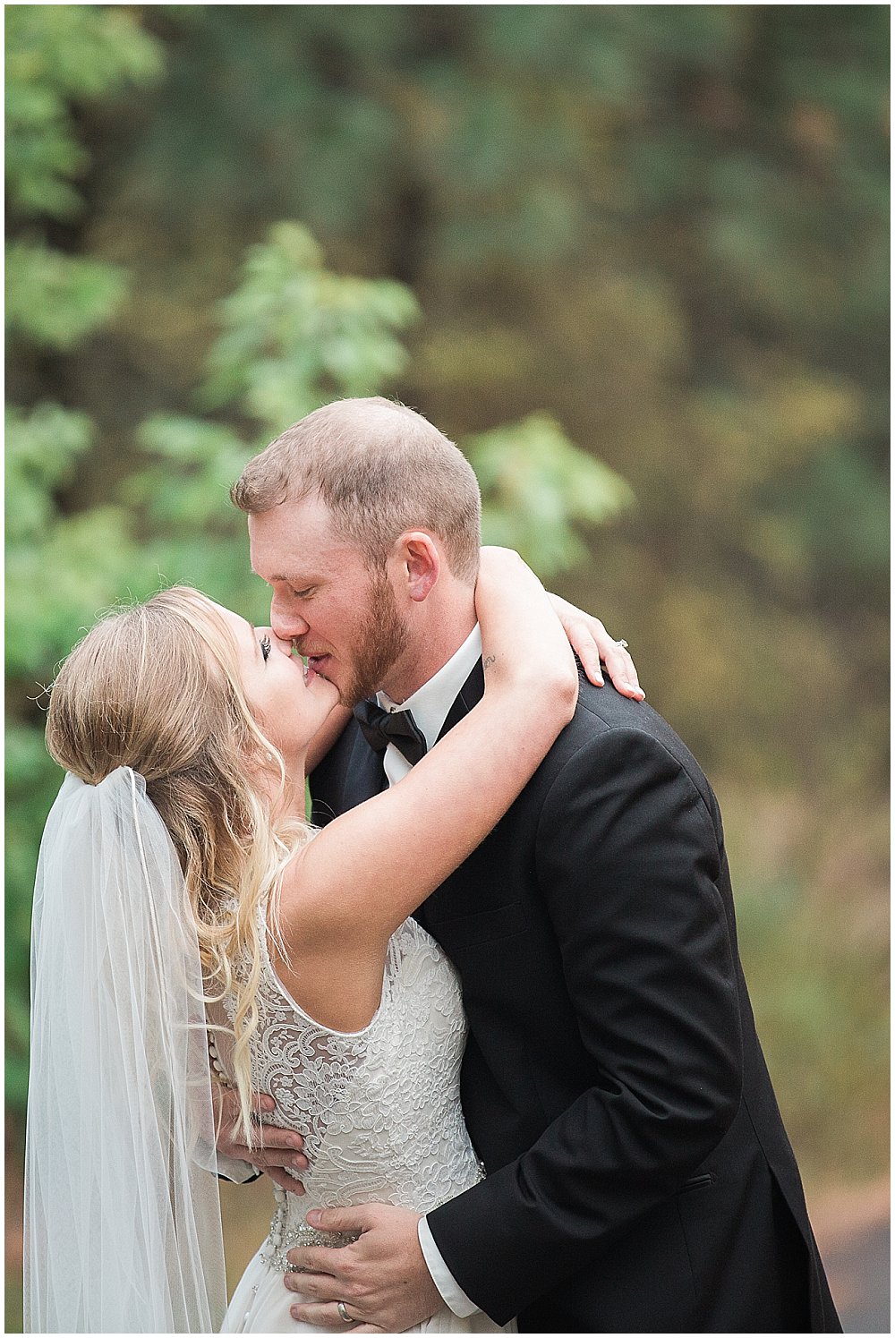 Mountain Lodge Spokane Wedding Photographer 7.jpg